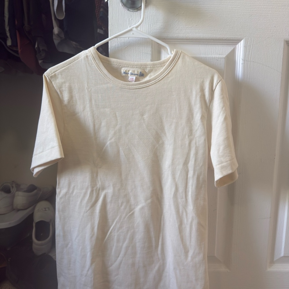 Merz b. Schwanen cream t-shirt. Size M